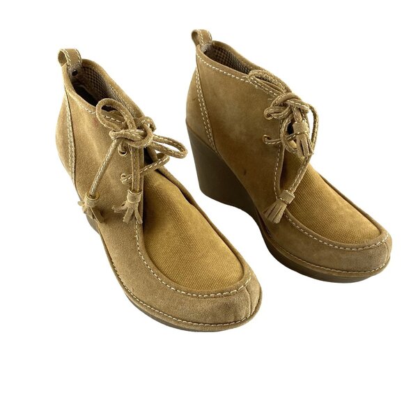 Report Women  9 Anika Preppy Boho Chic Classic Tan Suede Lace-Up Wedge Boots NWB - Picture 1 of 16